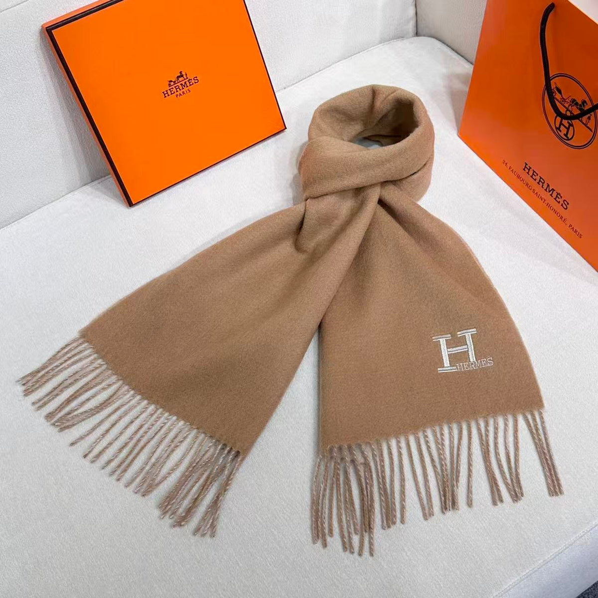 HERMES 26S SCARF 190 IN CASHMERE WOOL BLEND 492374