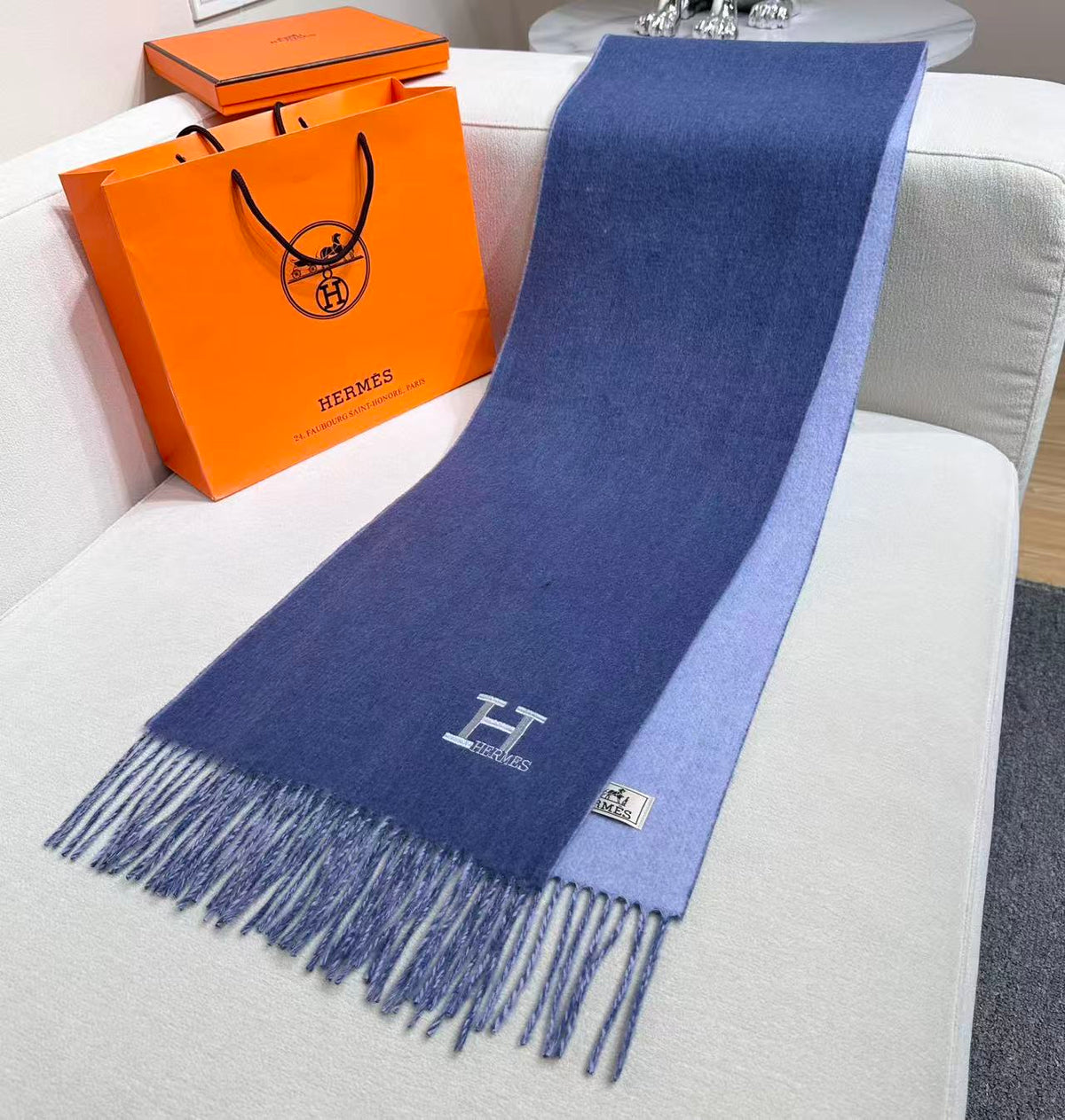 HERMES 26S SCARF 190 IN CASHMERE WOOL BLEND 492376