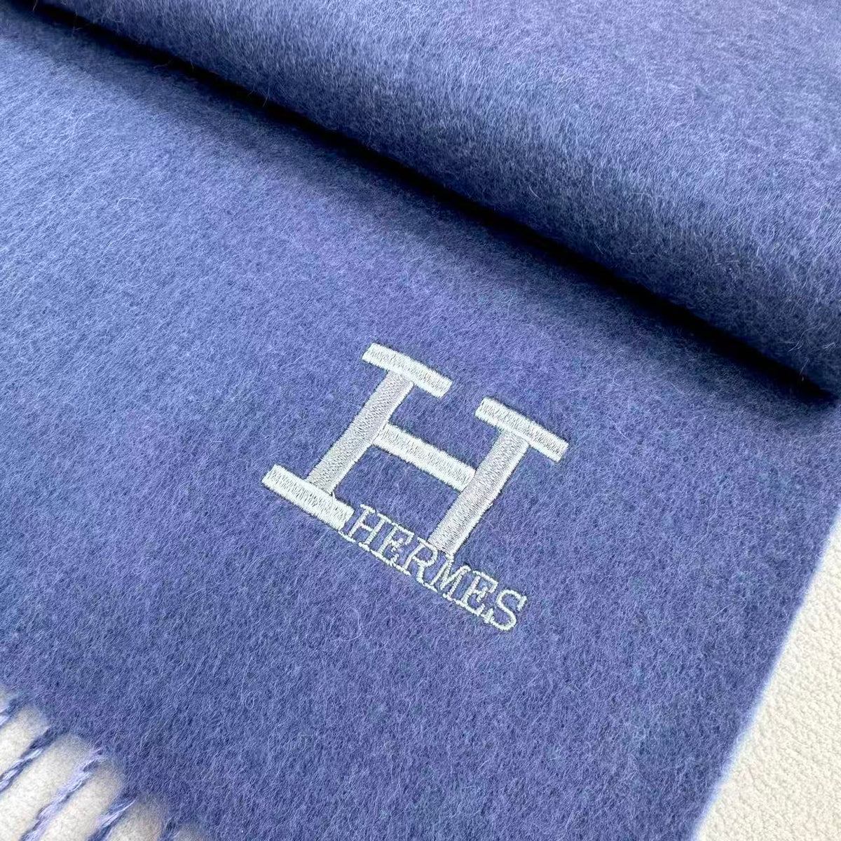 HERMES 26S SCARF 190 IN CASHMERE WOOL BLEND 492376