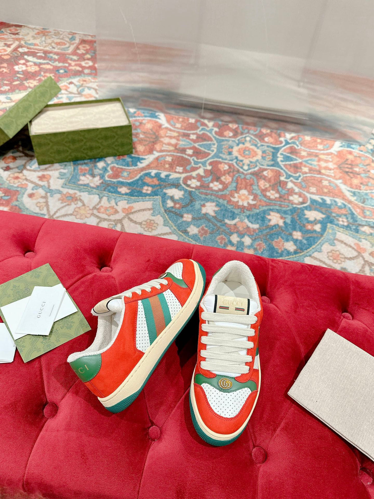 GUCCI 26S SCREENER SNEAKER IN GREEN LEATHER AND ORANGE SUEDE