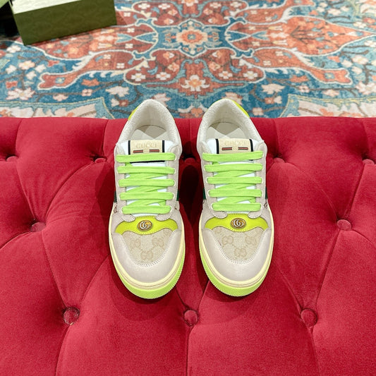 GUCCI 26S SCREENER SNEAKER IN BEIGE MIX LIGHT GREEN SUEDE