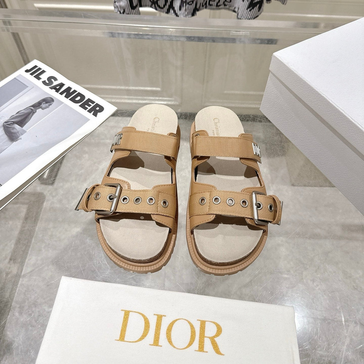 DIOR 26S SLIDES IN CAMEL BEIGE CANVAS