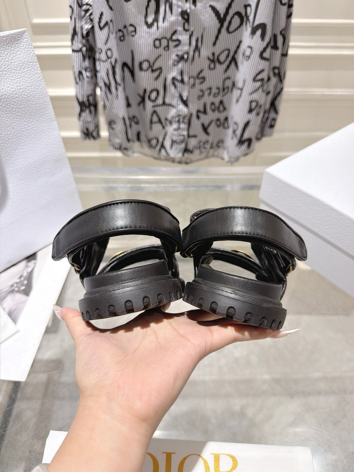 DIOR 26S VELCRO SANDALS IN BLACK CALFSKIN