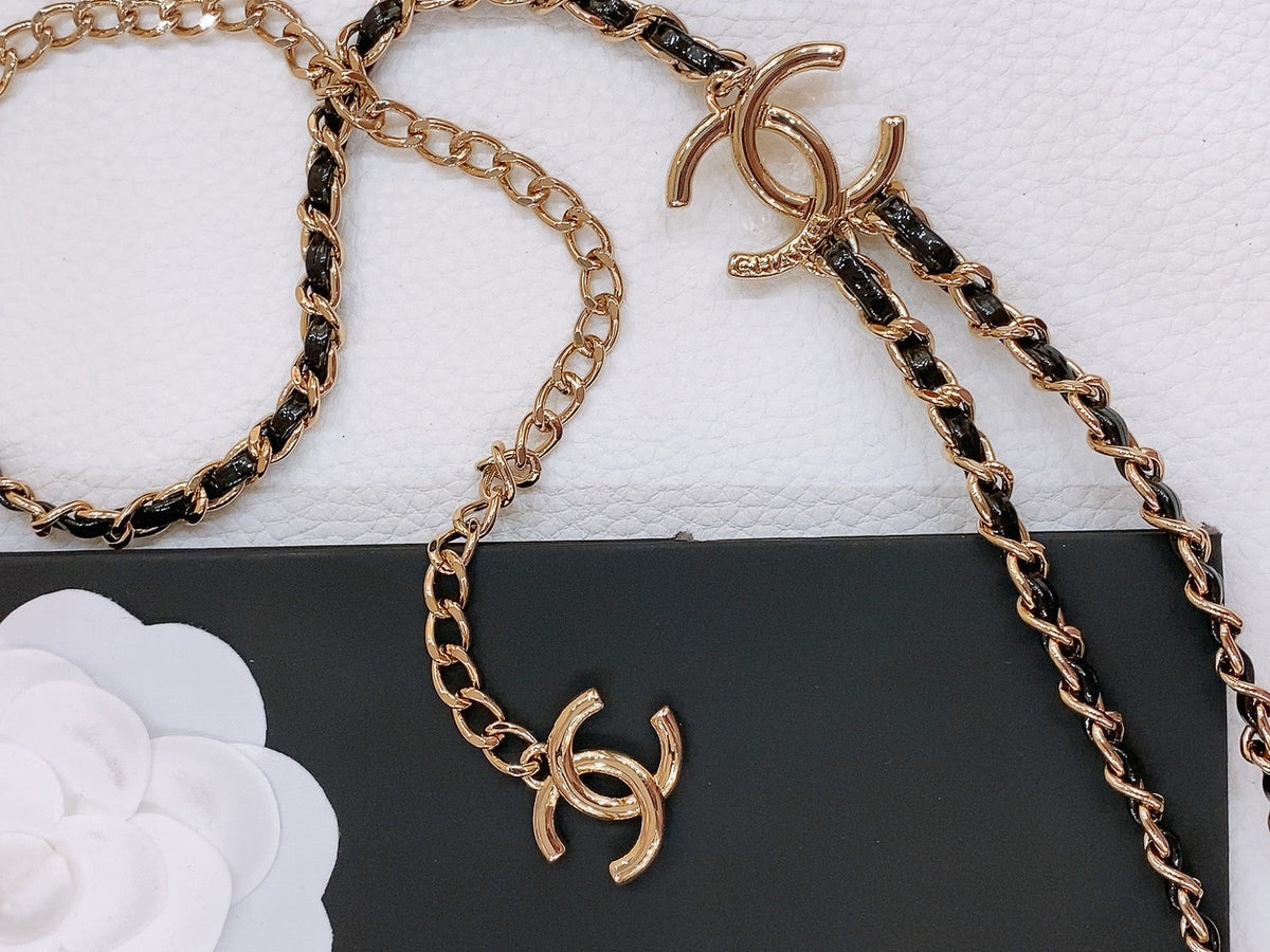 CHAIN BELT IN GOLD METAL INTERWOVEN WITH CALFSKIN STRAPS mysite