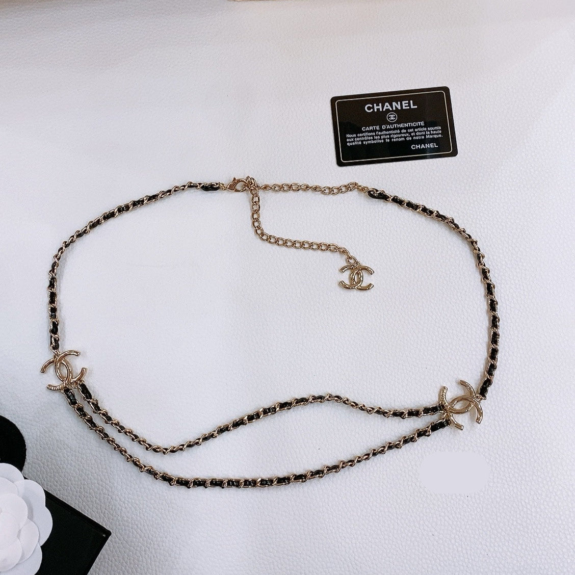 CHAIN BELT IN GOLD METAL INTERWOVEN WITH CALFSKIN STRAPS mysite