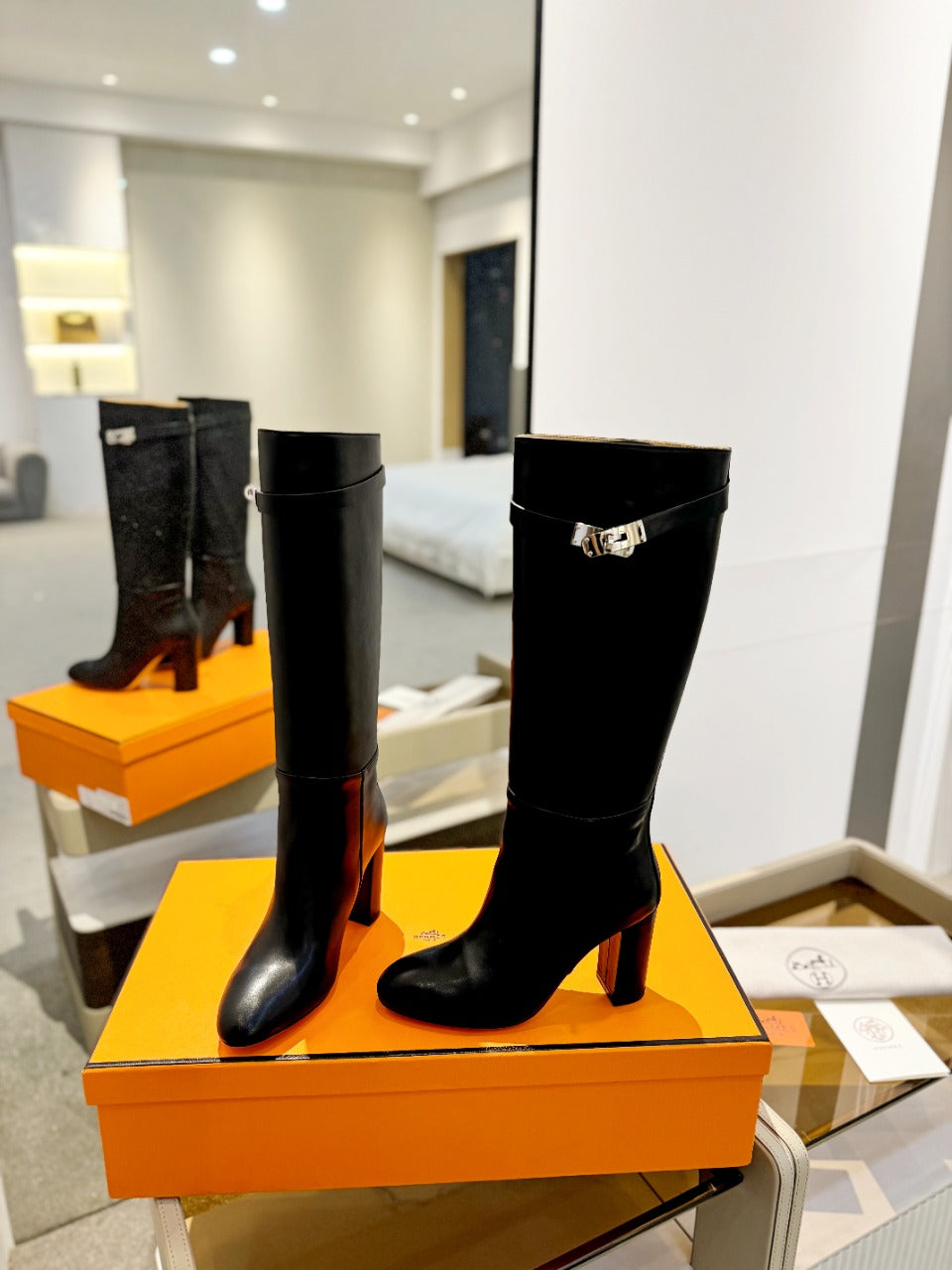 STORY BOOT 85MM IN BLACK CALFSKIN